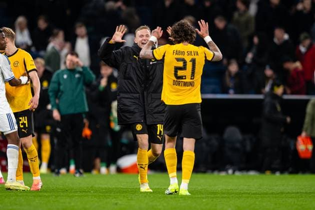 FC Copenhagen v Borussia Dortmund, UEFA Champions League, Copenhagen, Denmark Copenhagen, Denmark. 21st, October 2025. Maximilian Beier (14) of Borussia Dortmund seen in celebration with Fabio Silva after the UEFA Champions League match between FC Copenhagen and Borussia Dortmund at Parken in Copenhagen. Denmark, Copenhagen  Copyright: xGonzalesxPhoto TobiasxJorgensenx