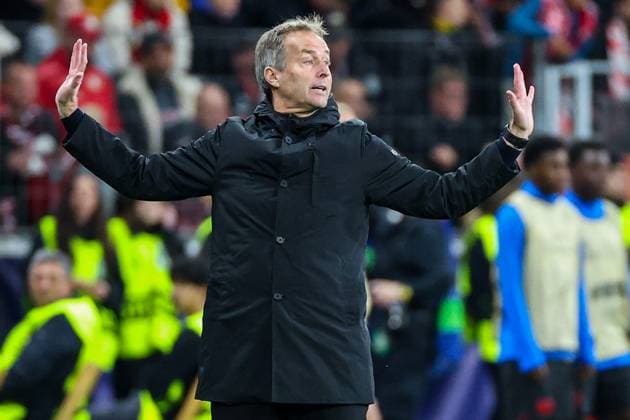 Champions League Bayer 04 Leverkusen Paris Saint Germain on 21 10 2025 at the BayArena in Leverkusen Coach Kasper Hjulmand Leverkusen gestures MH