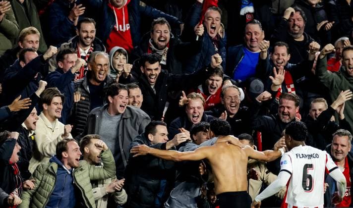 EINDHOVEN - Couhaib Driouech of PSV Eindhoven celebrates the 6-2 goal during the UEFA Champions League match between PSV Eindhoven and Napoli at the Philips Stadium on October 21, 2025, in Eindhoven, Netherlands. ANP ROBIN VAN LONKHUIJSEN UEFA Champions League 2025-2026 xVIxANPxSportx xxANPxIVx 539916404 originalFilename: 539916404.jpg