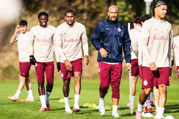 SOCCER - UEFA EL, RBS vs Ferencvaros SALZBURG,AUSTRIA,22.OCT.25 - SOCCER - UEFA Europa League, Red Bull Salzburg vs Ferencvaros Budapest, preview, training RBS. Image shows Karim Onisiwo (RBS).  GEPAxpictures xJulioxArellano
