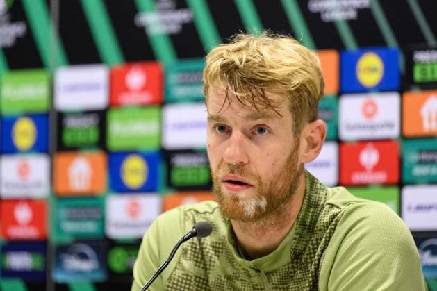 251022 Filip Helander during a press conference with Häcken on October 22, 2025 in Gothenburg Photo Carl Sandin BILDBYRAN kod CS CS0799 fotboll football soccer fotball uefa conference league conference league press conference presskonferens häcken bbeng  Copyright: CARLxSANDIN BB251022CS009