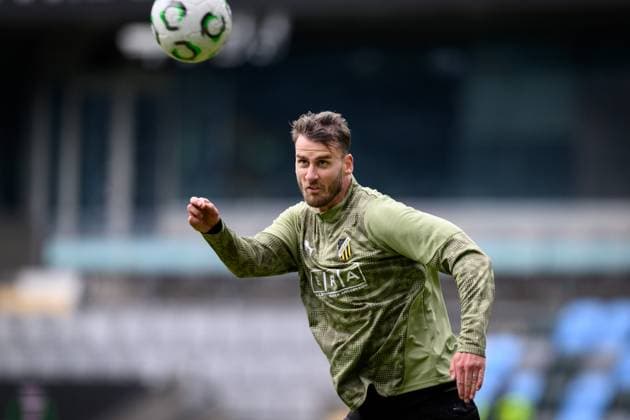 251022 Johan Hammar during a training session with Häcken on October 22, 2025 in Gothenburg Photo Carl Sandin BILDBYRAN kod CS CS0799 fotboll football soccer fotball uefa conference league conference league träning practice training häcken bbeng  Copyright: CARLxSANDIN BB251022CS022