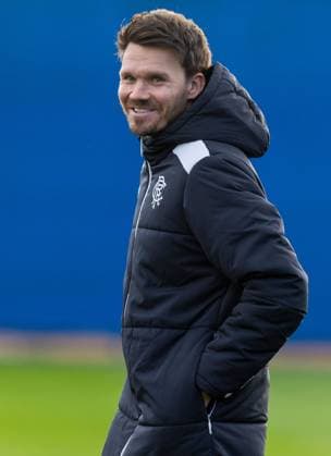 Rangers Head Coach Danny Rohl during today s training session at The Rangers Training Centre, Glasgow. Rangers Training - The Rangers Training Centre, Glasgow, Lanarkshire, Scotland, UK - 22 Oct 2025Glasgow The Rangers Training Centre Lanarkshire, Scotland United Kingdom EDITORIAL USE ONLY  Copyright: xRangersxFC Shutterstockx 15565326av