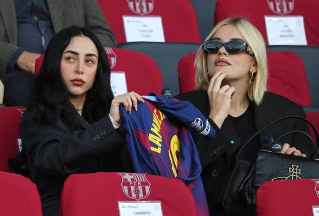 FC Barcelona, Barca v Olympiacos FC - UEFA Champions League 2025 26 League Phase MD3 Nicki Nicole is in the box during the match between FC Barcelona and Olympiacos FC, corresponding to Matchday 3 of the League phase of the UEFA Champions League, at the Lluis Companys Stadium in Barcelona, Spain, on October 21, 2025. Barcelona Barcelona Spain  Copyright: xUrbanandsportx originalFilename:urbanandsport-fcbarcel251021_np5b8.jpg