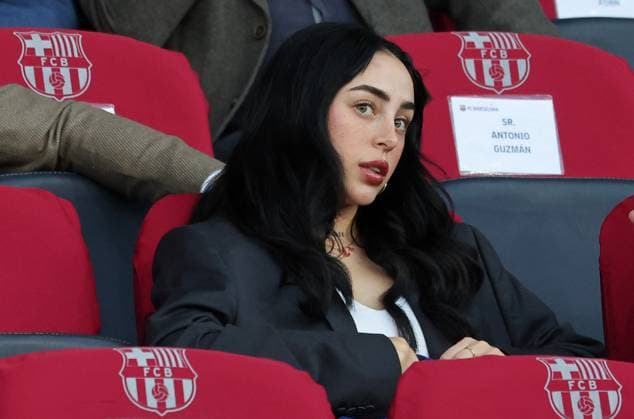 FC Barcelona, Barca v Olympiacos FC - UEFA Champions League 2025 26 League Phase MD3 Nicki Nicole is in the box during the match between FC Barcelona and Olympiacos FC, corresponding to Matchday 3 of the League phase of the UEFA Champions League, at the Lluis Companys Stadium in Barcelona, Spain, on October 21, 2025. Barcelona Barcelona Spain  Copyright: xUrbanandsportx originalFilename:urbanandsport-fcbarcel251021_npJ6j.jpg