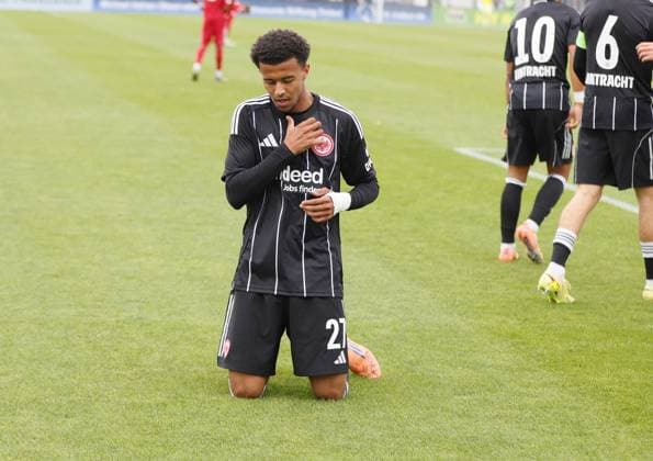 22 10 2025 xphx Dreieich UEFA Youth League 2025 2026 Eintracht Frankfurt Liverpool U19 Goal celebration after the 1-0 goal by Keziah Oteng Mensah Eintracht Frankfurt