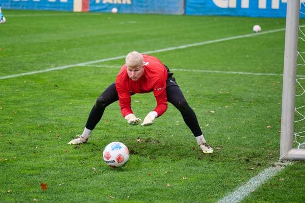 22 10 2025, Soccer, Men, 2 BL, Season 2025 2026, Training Holstein Kiel Goalkeeper Lio Rothenhagen U20 National Goalkeeper Kiel, Projensdorf Projensdorf, Training ground Schleswig Holstein Germany