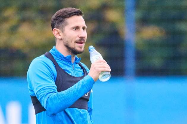 22 10 2025, Football, Men, 2 BL, Season 2025 2026, Training Holstein Kiel Captain Steven Skrzybski Kiel, Projensdorf Projensdorf, Training ground Schleswig Holstein Germany