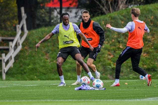Ricky Jade Jones Karol Mets Ahlstrand Erik Pauli Germany , Hamburg , Training ground at Kollaustrasse , Football , 1 Bundesliga , Training of FC St Pauli