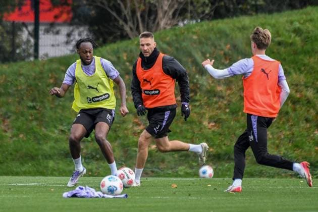 Ricky Jade Jones Karol Mets Ahlstrand Erik Pauli Germany , Hamburg , Training ground at Kollaustrasse , Football , 1 Bundesliga , Training of FC St Pauli
