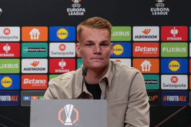 Philipp Lienhart SC Freiburg, 03 , Press conference of SC Freiburg before the third Europa League match in the league phase, Press conference, Germany, Football, UEFA Europa League, Matchday 3, 2025 2026, SC Freiburg vs FC Utrecht, 22 10 2025, Press conference of SC Freiburg before the third Europa League match in the league phase, Press conference, Europa Park Stadion, Freiburg, Germany Freiburg Europa Park Stadion Baden Württemberg Germany Copyright: xArnexAmbergx