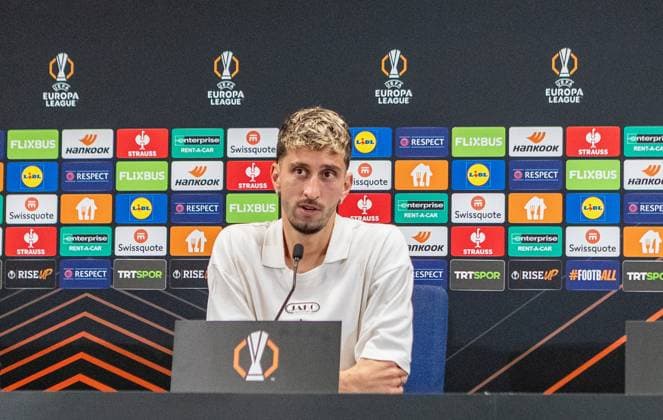 Istanbul , Euro League VfB Stuttgart , Press conference and training , Atakan Karazor at the press conference