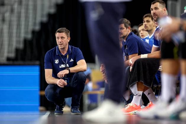 HC Zagreb v OTP Bank Pick Szeged: EHF Champions League Head Coach of HC Zagreb Andrija Nikolic during the Men s EHF Champions League group B match between HC Zagreb and OTP Bank Pick Szeged at Arena Zagreb on October 22, 2025. in Zagreb, Croatia.  IgorxKralj PIXSELL