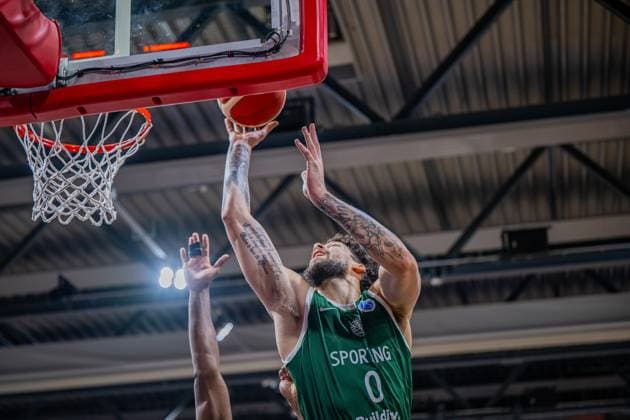 Basketball FIBA Europe Cup, Season 2025 2026, Men, Main round, Group stage, 2 Matchday, 22 10 2025, RASTA Vechta Sporting CP Lisabon Brandon Johns 0 Sporting CP at basketball Vechta RASTA Dome Lower Saxony Germany