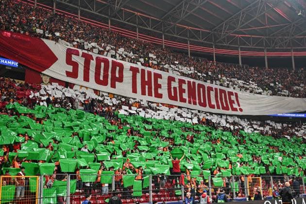 Galatasaray v Bodo Glimt - UEFA Champions League ISTANBUL, TURKIYE – OCTOBER 22: Galatasaray fans display a choreography reading Stop The Genocide in the colors of the Palestinian flag to show support for Palestine before the UEFA Champions League third-week match between Galatasaray and Bodo Glimt at RAMS Park in Istanbul, Turkiye on October 22, 2025. Elif Ozturk Anadolu Istanbul Turkey. Editorial use only. Please get in touch for any other usage.  Copyright: x2025xAnadoluxElifxOzturkx