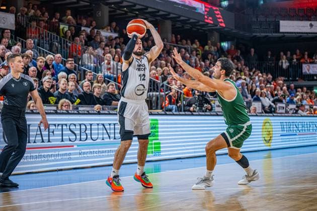 Basketball FIBA Europe Cup, Season 2025 2026, Men, Main Round, Group Stage, 2 Matchday, 22 10 2025, RASTA Vechta Sporting CP Lisabon Tommy Kuhse 12 RASTA Vechta at Jumpshot Vechta RASTA Dome Niedersachsen Germany