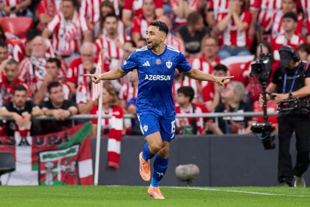 October 22, 2025, Bilbao, Vizcaya, SPAIN: Leandro Andrade of Qarabag FK celebrates after scoring the team s first goal during the UEFA Champions League 2025-26 League Phase MD3 match between Athletic Club and Qarabag FK at San Mames on October 22, 2025, in Bilbao, Spain. Bilbao SPAIN - ZUMAa181 20251022_zaa_a181_069 Copyright: xRicardoxLarreinax