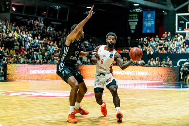 Chemnitz, Germany October 22, 2025 BKT EuroCup 2025 2026 Niners Chemnitz vs London Lions In the picture from left in the duel Johnathan Williams III Lions and Corey Davis 99 Copyright: xFotostandx xNachtigallx
