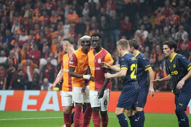 Davinson Sanchez and Victor Osimhen of Galatasaray, during the UEFA Champions League league phase match between Galatasaray SK and FK Bodo Glimt in Istanbul, Turkey, 22 October 2025. ( Copyright: DepoxPhotos 18868783