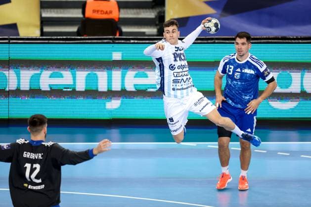 HC Zagreb v OTP Bank Pick Szeged: EHF Champions League Benjamin Szilagyi of Pick Szeget shoots during the Men s EHF Champions League group B match between HC Zagreb and OTP Bank Pick Szeged at Arena Zagreb on October 22, 2025. in Zagreb, Croatia.  IgorxKralj PIXSELL