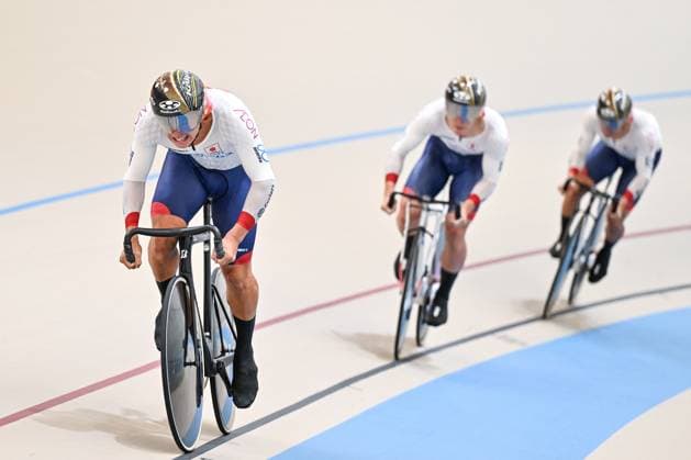 2025 Tissot UCI Track World Championships Picture by Simon Wilkinson SWpix.com - 22 10 2025 - Cycling - 2025 Tissot UCI Track World Championships - Velodromo PenalolÃ n, Santiago, Chile - Men s Team Sprint - Qualifying - Yoshitaku Nagasako (Japan), Kaiya Ota (Japan), Yuta Obara (Japan) Copyright: x xSWpix.comx(t axPhotographyxHubxLtd)xSimonxWilkinson SWpix.comx SWP-3030-10488