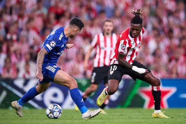 ESP: Athletic Club - Qarabag FK,. UEFA Champions League. Matchday 3. Pedro Bicalho of Qarabag FK, Nico Williams of Athletic Club during the UEFA Champions League match, between Athletic Club and Qarabag FK, matchday 3, played at San Mames Stadium on October 22, 2025 in Bilbao, Spain. kpng Copyright: xCesarxOrtizx xPRESSINx PS_241022_ATH_QAR_2526_019
