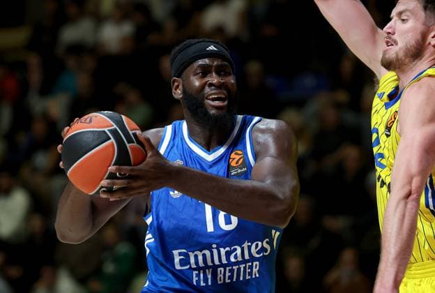 Maccabi Tel-Aviv v Real Madrid, Euroleague, season 2025 2026, round 6 Belgrade, Serbia. 22th Oct, 2025. Real Madrid s Usman Garuba during the Euroleague basketball match between Maccabi Tel-Aviv and Real Madrid on October 22. 2025. in Belgrade, Serbia. Belgrade Serbia Copyright: xPedjaxMilosavljevic STARSPORTx