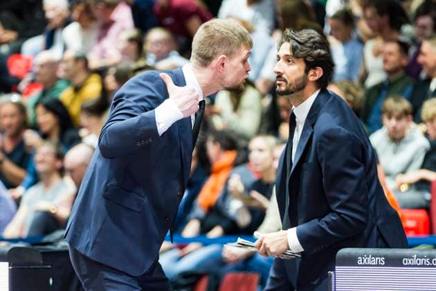 22 10 2025, xomx, Basketball BKT EuroCup, NINERS Chemnitz London Lions v l Tautvydas Sabonis London Lions Chemnitz