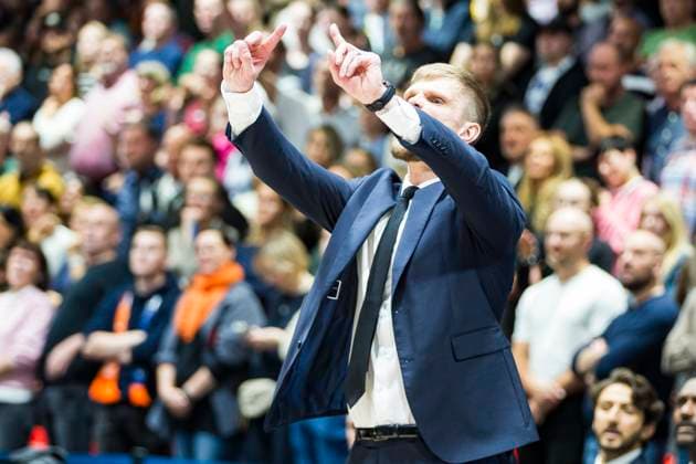 22 10 2025, xomx, Basketball BKT EuroCup, NINERS Chemnitz London Lions v l Tautvydas Sabonis London Lions Chemnitz