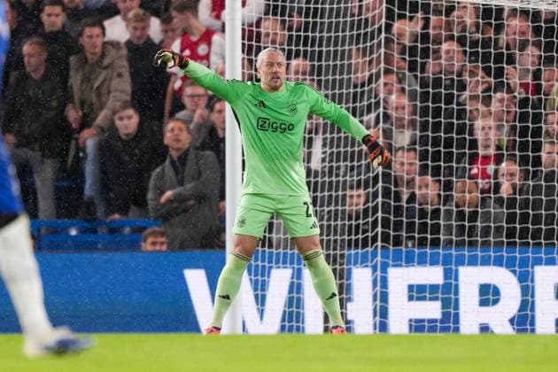 LONDON , 22-10-2025 , Stamford Bridge , season 2025 2026 , UEFA Champions League football , League phase Matchday 3 , match between Chelsea and Ajax , picture shows Ajax goalkeeper Remko Pasveer Chelsea - Ajax  x31643286x Copyright: