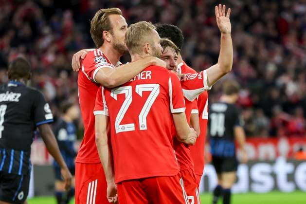 Harry Kane (FC Bayern Muenchen) bejubelt seinen Treffer zum 2:0 mit Konrad Laimer (FC Bayern Muenchen) und Lennart Karl (FC Bayern Muenchen), UEFA Champions League 2025 26 League Phase MD3, FC Bayern München v Club Brugge KV, Football Arena Munich am 22. October 2025 in Munich, Deutschland. (Foto von Marco Steinbrenner DeFodi Images) Harry Kane (FC Bayern Muenchen) celebrates after scoring his teams second goal with Konrad Laimer (FC Bayern Muenchen) and Lennart Karl (FC Bayern Muenchen), UEFA Champions League 2025 26 League Phase MD3, FC Bayern München v Club Brugge KV, Football Arena Munich, October 22, 2025 in Munich, Germany. (Photo by Marco Steinbrenner DeFodi Images) Harry Kane FC Bayern Muenchen celebrates after scoring his teams second goal with Konrad Laimer FC Bayern Muenchen and Lennart Karl FC Bayern Muenchen , UEFA Champions League 2025 26 League Phase MD3, FC Bayern München v Club Brugge KV, Football Arena Munich on October 22, 2025 in Munich, Germany Photo by Marco Steinbrenner DeFodi Images Harry Kane FC Bayern Muenchen celebrates after scoring his teams second goal with Konrad Laimer FC Bayern Muenchen and Lennart Karl FC Bayern Muenchen , UEFA Champions League 2025 26 League Phase MD3, FC Bayern München v Club Brugge KV, Football Arena Munich, October 22, 2025 in Munich, Germany Photo by Marco Steinbrenner DeFodi Images