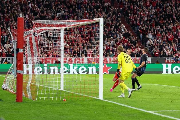 The 2 0 by Harry Kane 9 FC Bayern Muenchen , FC Bayern Muenchen vs Club Brugge, Football, Men, UEFA Champions League, Season 2025 2026, Allianz Arena, Matchday 3, 22 10 2025 Muenchen Bayern Germany Copyright: xkolbert-press MartinxAgüerax