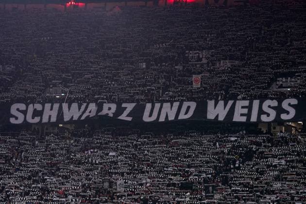 2025-10-22 Eintracht Frankfurt v Liverpool FC - UEFA Champions League 2025 26 League Phase MD3 FRANKFURT AM MAIN, GERMANY - OCTOBER 22: Eintracht Frankfurt supporters during the UEFA Champions League 2025 26 League Phase MD3 match between Eintracht Frankfurt and Liverpool FC at Deutsche Bank Park on October 22, 2025 in Frankfurt am Main, Germany. Frankfurt am Main Deutsche Bank Park Germany Content not available for redistribution in The Netherlands directly or indirectly through any third parties. Copyright: xAndrexWeeningx