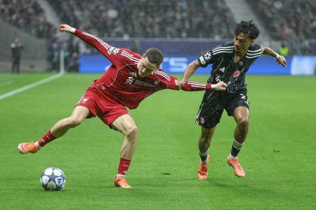 UEFA Champions League Eintracht Frankfurt Liverpool FC on 22 10 2025 at Deutsche Bank Park in Frankfurt Florian Wirtz Liverpool 7 vs Nathaniel Nene Brown Frankfurt 21 MH