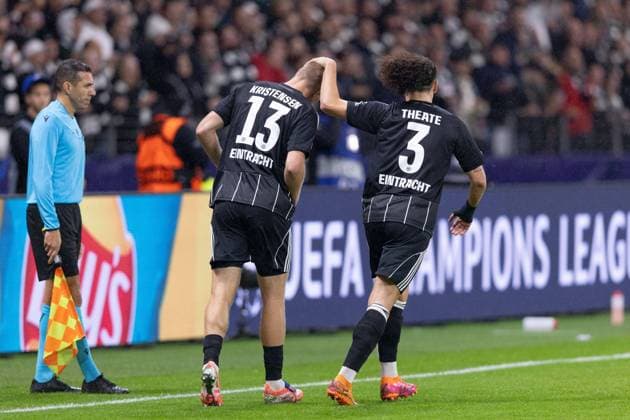 UEFA Champions League Matchday 3 of 8 Eintracht Frankfurt v Liverpool Rasmus Kristensen of Eintracht Frankfurt scores and celebrates with Arthur Theate of Eintracht Frankfurt, 1-0, during the UEFA Champions League Matchday 3 of 8 Eintracht Frankfurt vs Liverpool at Deutsche Bank Park, Frankfurt, Germany, 22nd October 2025 (Photo by Ian Stephen News Images) Copyright: xIanxStephen NewsxImagesx