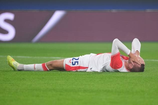 CALCIO - UEFA Champions League - Atalanta BC vs SK Slavia Praha Tomas Chory of SK Slavia Praha is injured during the UEFA Champions League 2025 2026, League Phase MD3 football match between Atalanta BC and SK Slavia Praha at New Balance Arena on October 22, 2025, Bergamo, Italy. Bergamo Italy  Copyright: xIPAxSport ABACAx