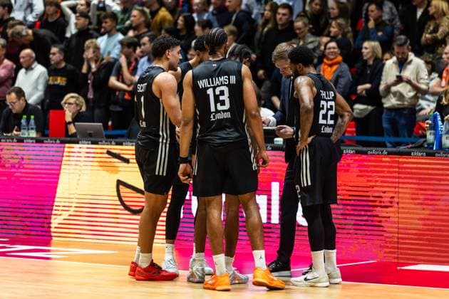 GER, BKT EuroCup, Season 2025 2026, Niners Chemnitz London Lions 22 10 2025, Messe, Chemnitz, GER, BKT EuroCup, Season 2025 2026, Niners Chemnitz London Lions Team London Lions Photo Alexander Trienitz Chemnitz Messe Sachsen Germany