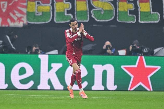 22 10 2025, Football, Champions League, Matchday 3 Season 2025 2026, Eintracht Frankfurt FC Liverpool, Hugo EkitikÃ Liverpool FC is happy about the goal for 1 1 and apologizes to the fans of Eintracht Frankfurt, xRHR FOTO TKx Copyright: RHR-FOTOx RHR-FOTO TK