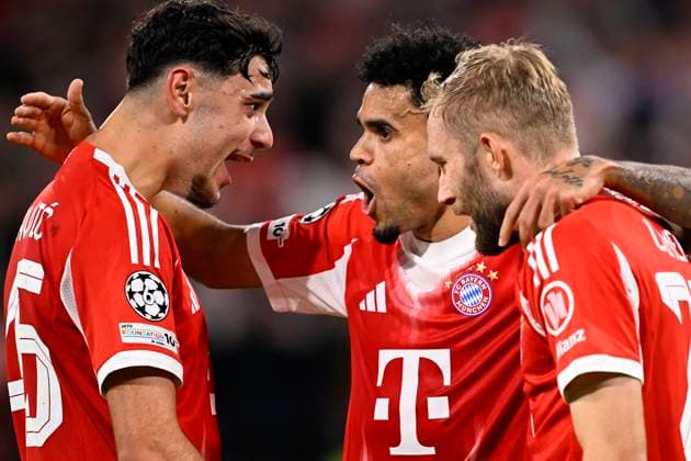 Bayern Munchen v Club Brugge - UEFA Champions League MUNICH, GERMANY - OCTOBER 22 : Diaz Luis forward of Bayern Munchen celebrates scoring a goal with teammates Laimer Konrad midfielder of Bayern Munchen and Pavlovic Aleksandar midfielder of Bayern Munchen during the UEFA Champions League 2025 26 League Phase MD3 match between Bayern Munchen and Club Brugge on October 22, 2025 in Munich, Germany, 22 10 2025 Munich Germany  Copyright: xTomasxSiskx