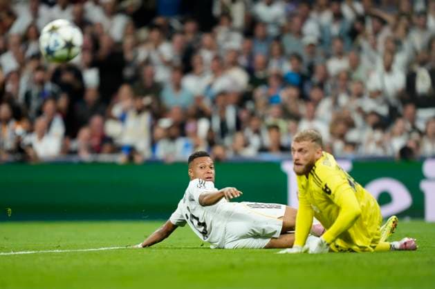Real Madrid C.F. v Juventus - UEFA Champions League 2025 26 League Phase MD3 Kylian Mbappe centre-forward of Real Madrid and France in action during the UEFA Champions League 2025 26 League Phase MD3 match between Real Madrid C.F. and Juventus at Estadio Santiago Bernabeu on October 22, 2025 in Madrid, Spain. Madrid Spain  Copyright: xJosexBretonx originalFilename:bretonhernandez-realmadr251022_npRhP.jpg