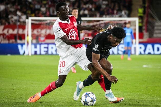 October 22, 2025, Monaco, Monaco, Monaco: Kassoum OUATTARA of Monaco and Mohammed KUDUS of Tottenham Hotspur during the UEFA Champions League, League Phase MD3 match between AS Monaco and Tottenham Hotspur at Louis II Stadium on October 22, 2025 in Monaco, Monaco. Monaco Monaco - ZUMAm308 20251022_zsp_m308_012 Copyright: xMatthieuxMirvillex