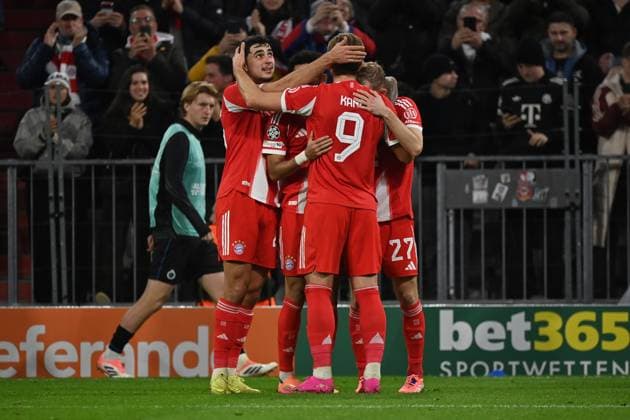 22 10 2025, xjrdrx, Football UEFA Champions League, FC Bayern Muenchen Club Brugge v l Goal celebration after the goal to celebrate the goal celebrate 3 0 by Luis Diaz FC Bayern Muenchen DFL DFB REGULATIONS PROHIBIT ANY USE OF PHOTOGRAPHS as IMAGE SEQUENCES and or QUASI VIDEO Muenchen