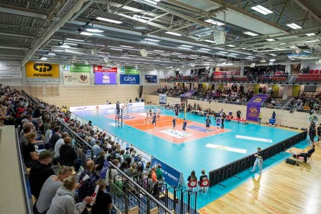 1 Volleyball Bundesliga Season 2025 2026 VC Bitterfeld Wolfen vs Helios Grizzlys Giesen Halle, Germany October 22, 2025 In the picture SWH Arena Totale Halle Saale SWH Arena Sachsen Anhalt Germany