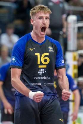 1 Volleyball Bundesliga Season 2025 2026 VC Bitterfeld Wolfen vs Helios Grizzlys Giesen Halle, Germany October 22, 2025 In the picture Paul Stommel Bitterfeld Halle Saale SWH Arena Sachsen Anhalt Germany