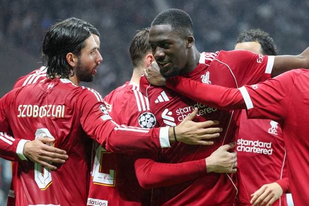 UEFA Champions League Eintracht Frankfurt Liverpool FC on 22 10 2025 at Deutsche Bank Park in Frankfurt Cheers, goal celebration, goal scorer, goal scorer Ibrahima Konate Liverpool 5 cheers after his goal for 1 to 3 MH