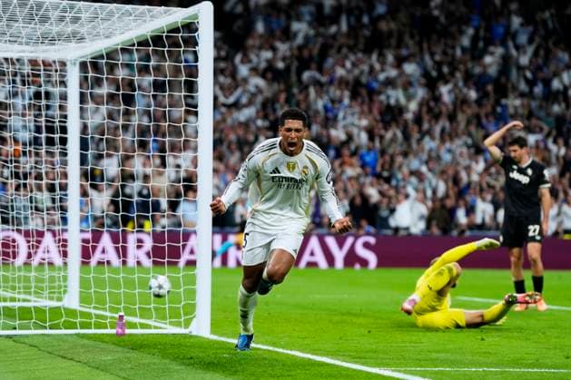 ESP: Real Madrid v Juventus. UEFA Champions League. Matchday 3. Jude Bellingham of Real Madrid CF celebrates after scoring the 1-0 during the UEFA Champions League match, between Real Madrid and Juventus, matchday 3, played at Santiago Bernabeu Stadium on October 22, 2025 in Madrid, Spain. kpng Copyright: xCesarxCebollax xPRESSINx MM_241022_RMA_JUV_2526_160