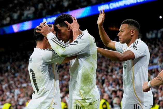 ESP: Real Madrid v Juventus. UEFA Champions League. Matchday 3. Jude Bellingham of Real Madrid CF celebrates after scoring the 1-0 during the UEFA Champions League match, between Real Madrid and Juventus, matchday 3, played at Santiago Bernabeu Stadium on October 22, 2025 in Madrid, Spain. kpng Copyright: xCesarxCebollax xPRESSINx MM_241022_RMA_JUV_2526_164