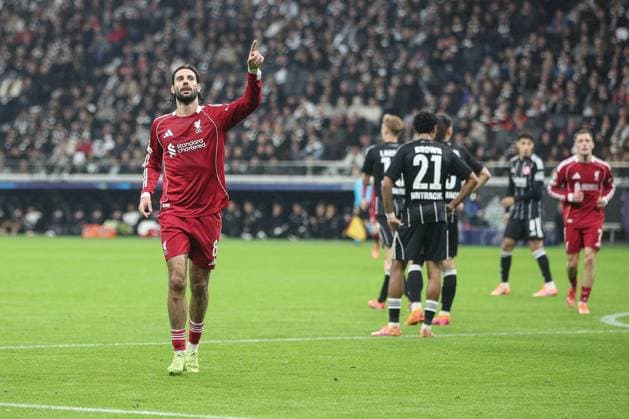 The 1 5 by Dominik Szoboszlai Liverpool FC, 08 the Eintracht players are served, GER, Eintracht Frankfurt vs Liverpool FC, Football, UEFA Champions League, League Phase, Matchday 3, 2025 2026 Season, 22 10 2025 GER, Eintracht Frankfurt vs Liverpool FC, Football, UEFA Champions League, League Phase, Matchday 3, 2025 2026 Season, 22 10 2025 Frankfurt am Main Copyright: xEibner-Pressefoto JanxPrihodax EP_JPA
