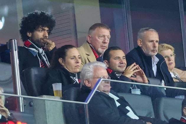 UEFA Champions League Eintracht Frankfurt Liverpool FC on 22 10 2025 at Deutsche Bank Park in Frankfurt Boris Becker with his son Noah Becker in the stands MH