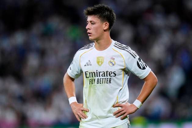 ESP: Real Madrid v Juventus. UEFA Champions League. Matchday 3. Arda Guler of Real Madrid CF during the UEFA Champions League match, between Real Madrid and Juventus, matchday 3, played at Santiago Bernabeu Stadium on October 22, 2025 in Madrid, Spain. kpng Copyright: xCesarxCebollax xPRESSINx PS_241022_RMA_JUV_2526_208